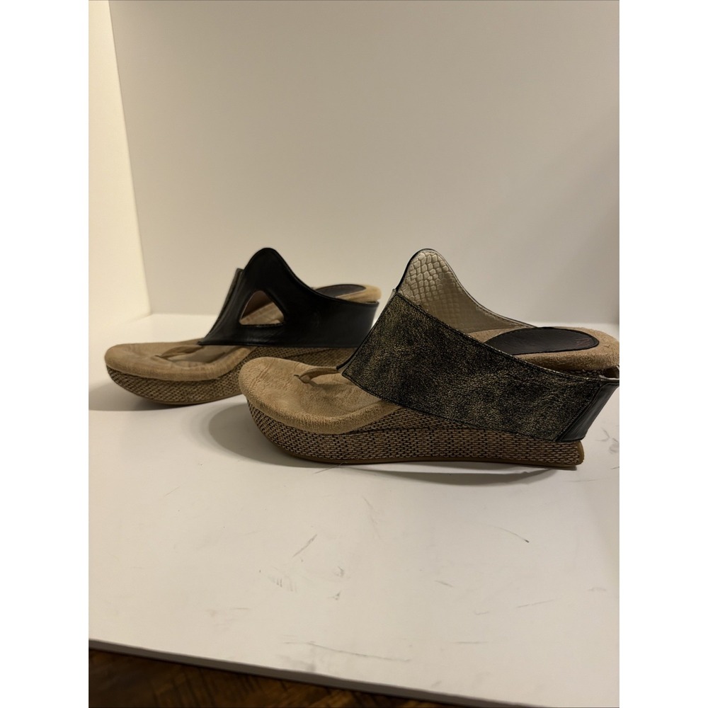 Women's MODZORI Black Gold 2 Tone Wedge Sandals Size 6 Shoes